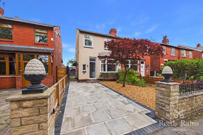 3 Bedroom Semi Detached House To Rent In Nangreave Road, Offerton, Stockport, Cheshire, SK2