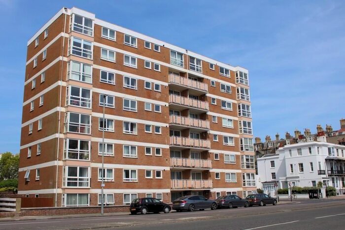 2 Bedroom Flat For Sale In St. Catherines Terrace, Hove, BN3