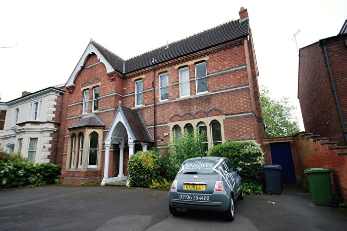 1 Bedroom Flat To Rent In , Lillington Avenue, Leamington Spa, Warwickshire, CV32