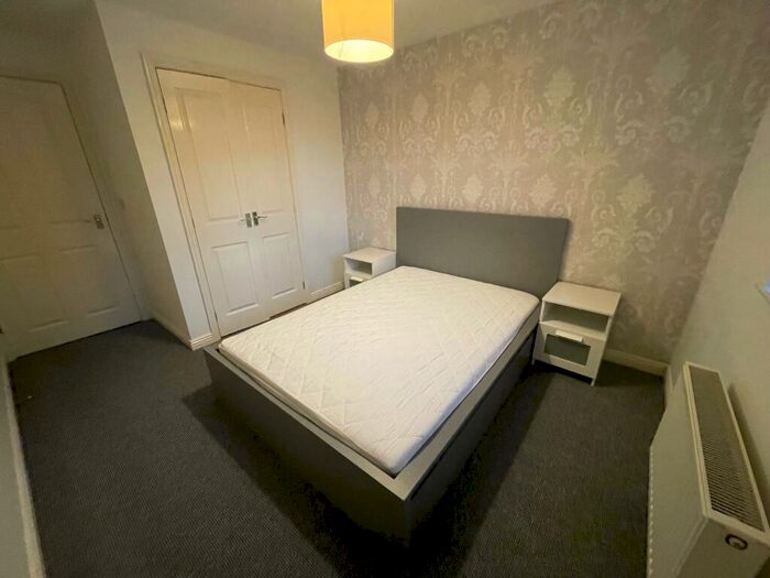 2 Bedroom Apartment To Rent In Waun Ddyfal, Cardiff, CF14