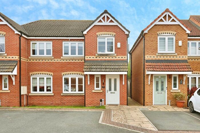 3 Bedroom Semi Detached House For Sale In Hesley Road, Harworth, Doncaster, DN11