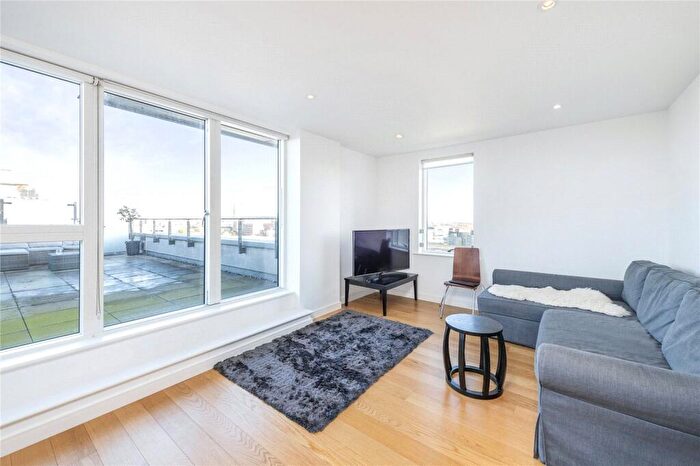 1 Bedroom Flat To Rent In Seven Sea Gardens, Bromley-by-Bow, E3
