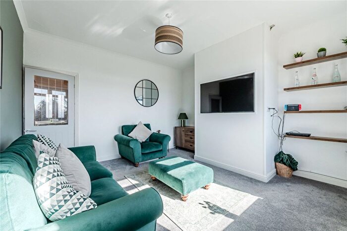 2 Bedroom Terraced House For Sale In Highfield Terrace, Rawdon, Leeds, LS19