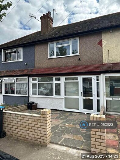 2 Bedroom Terraced House To Rent In Middleham Road, London, N18