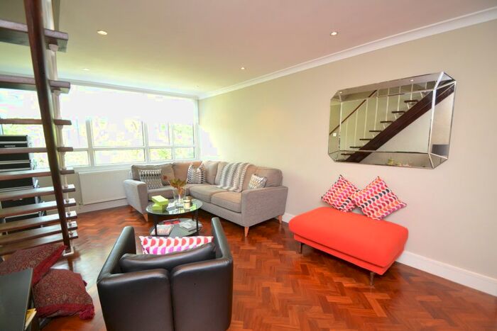 2 Bedroom Flat To Rent In Kersfield Road, Putney, SW15