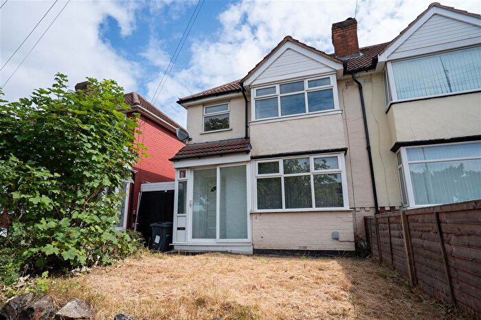 3 Bedroom Semi-Detached House To Rent In Coventry Road, Yardley, Birmingham, B26
