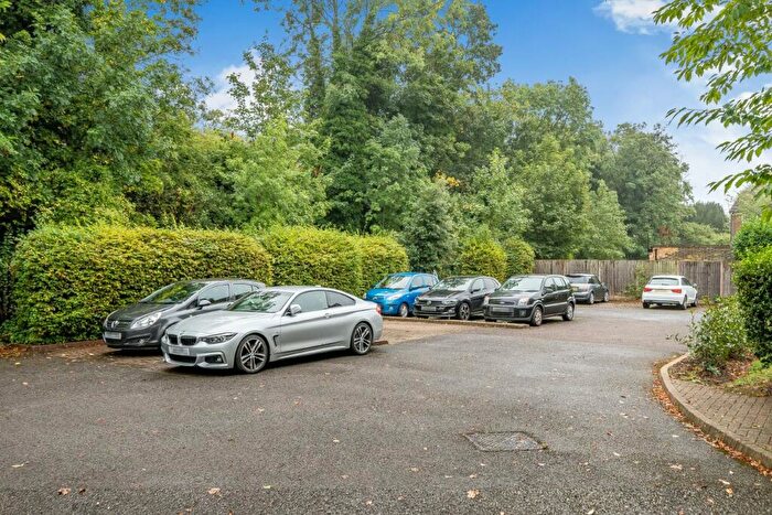 2 Bedroom Flat For Sale In Croxted Road, Dulwich, SE21