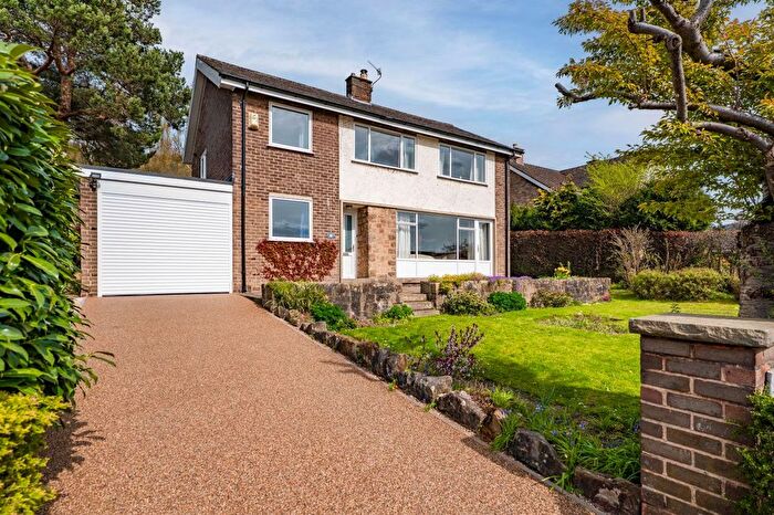 4 Bedroom Detached House For Sale In The Parkway, Darley Dale, DE4