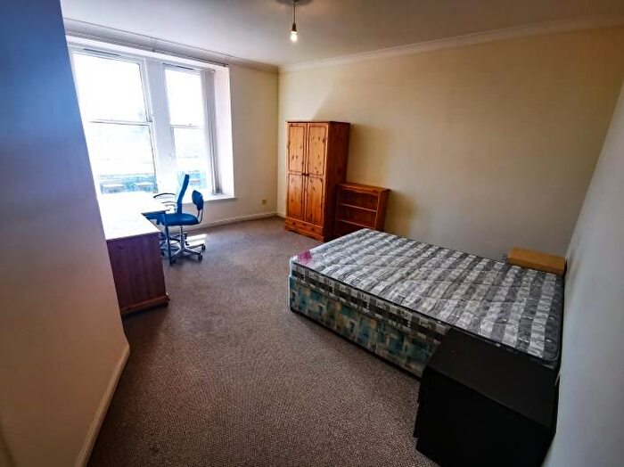 3 Bedroom Flat To Rent In Dudhope Street, Dundee, DD1