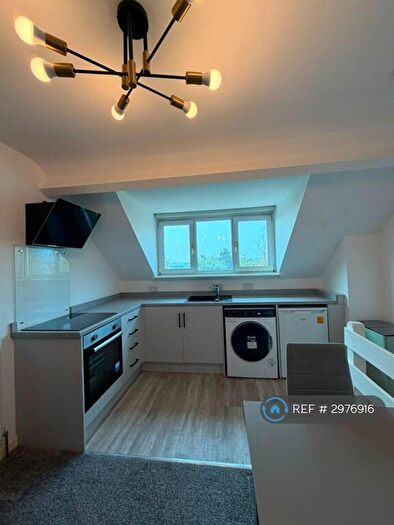Studio To Rent In Anchorfields, Kidderminster, DY10