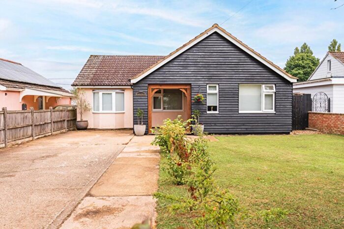 3 Bedroom Detached Bungalow For Sale In Church Lane, Welborne, NR20