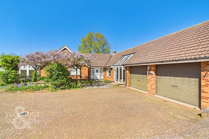3 Bedroom Detached Bungalow For Sale In Soers Close, Thorndon, Eye, IP23