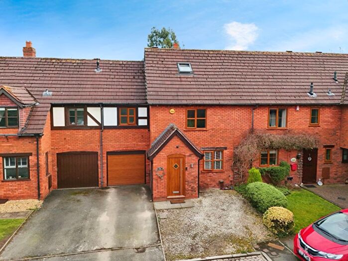 5 Bedroom Terraced House For Sale In Glade Way, Shawbirch, Telford, Shropshire, TF5