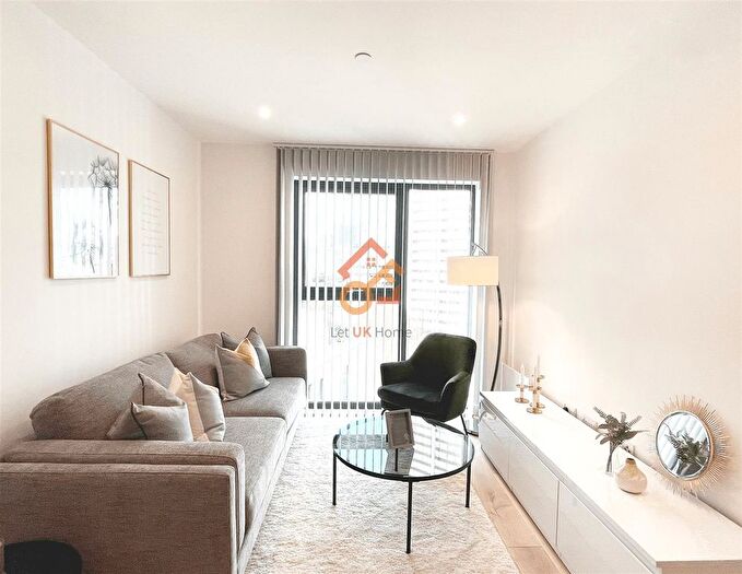 1 Bedroom Flat To Rent In The Axium, Windmill Street, Birmingham, B1