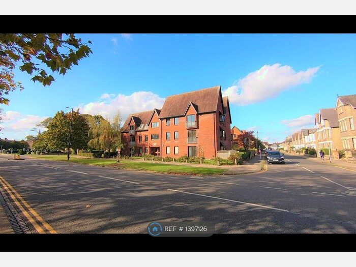 3 Bedroom Flat To Rent In Albany House, Bedford, MK40