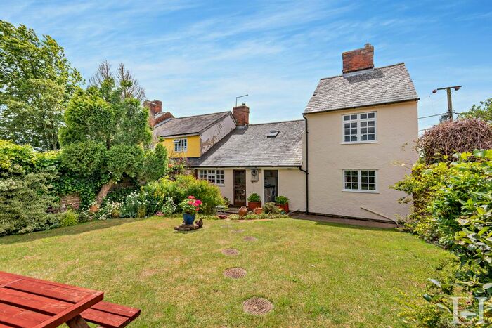 3 Bedroom End Of Terrace House For Sale In Nosterfield End, Castle Camps, Cambridge, CB21