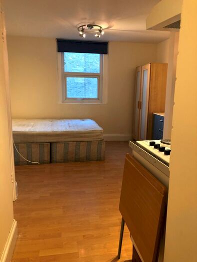 Studio To Rent In Buckley Road, Kilburn, NW6