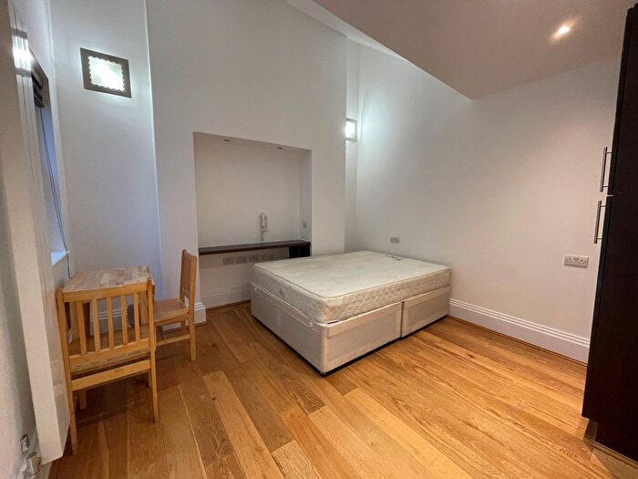 Studio To Rent In Inglewood Mansions, West End Lane, London, NW6