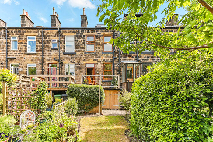 2 Bedroom Terraced House For Sale In Ilkley Road, Otley, LS21