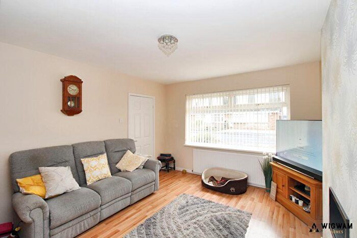 3 Bedroom Terraced House For Sale In Standage Road, Thorngumbald, HU12