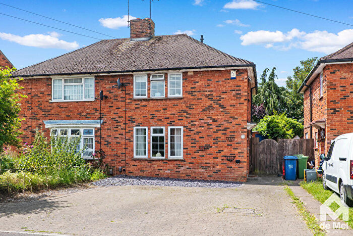 3 Bedroom Semi-Detached House For Sale In Courtiers Drive, Bishops Cleeve, Cheltenham, GL52