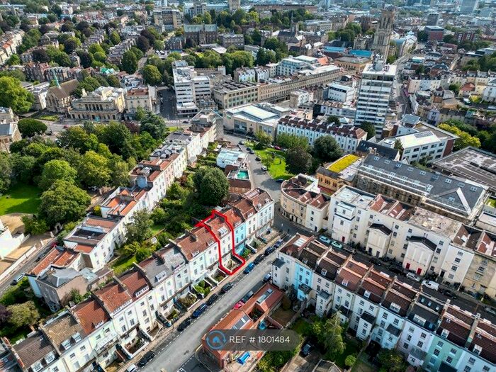 2 Bedroom Flat To Rent In Frederick Place, Bristol, BS8