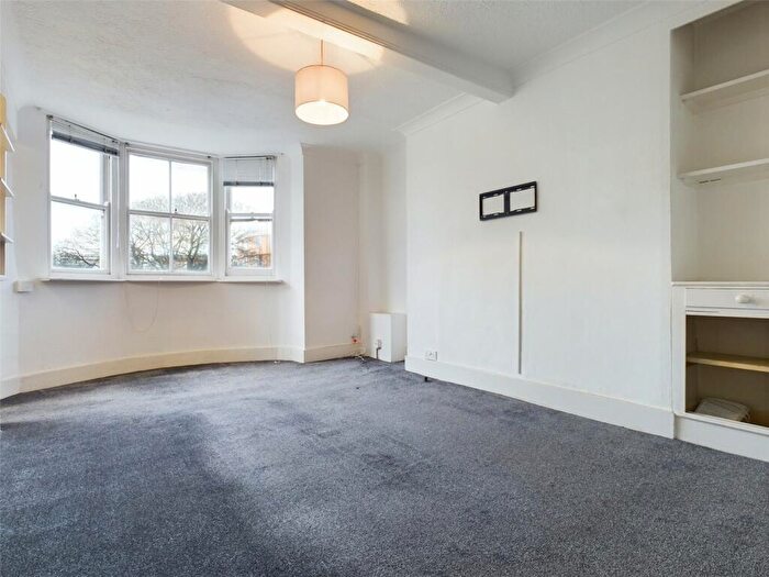 1 Bedroom Apartment To Rent In Grand Parade, Brighton, BN2