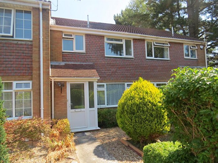 3 Bedroom House To Rent In Redhoave Road, Poole, BH17