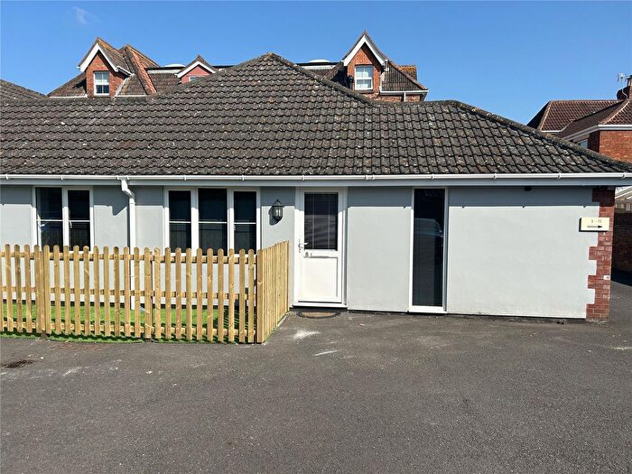 2 Bedroom Bungalow To Rent In Northfield Lodge, - Northfield, Bridgwater, Somerset, TA6