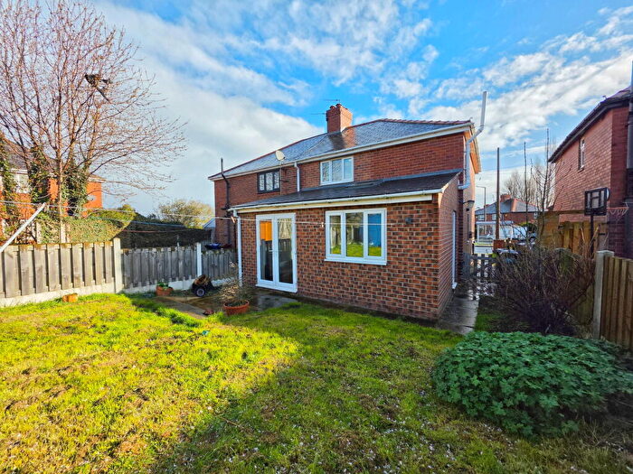 3 Bedroom Semi Detached House For Sale In Neville Avenue, Barnsley, S70