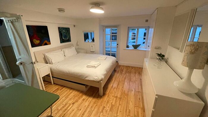 1 Bedroom Flat To Rent In Hawley Square, Margate, CT9