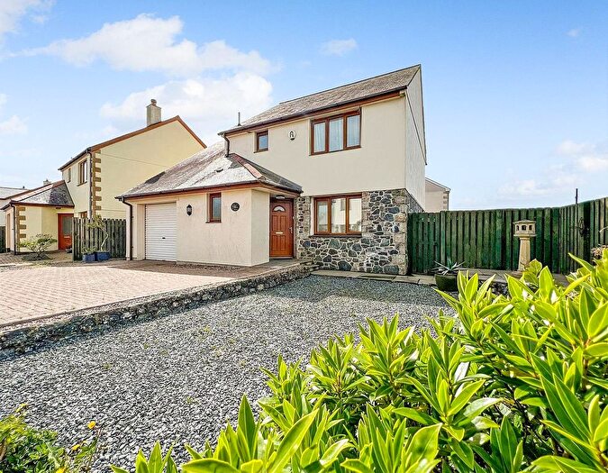 4 Bedroom Detached House For Sale In Detached Family Home With No Chain, The Lizard, TR12