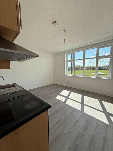 1 Bedroom Flat To Rent In Station Building, London, SE6