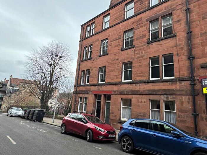 2 Bedroom Flat To Rent In / Belford Road, Edinburgh, EH4
