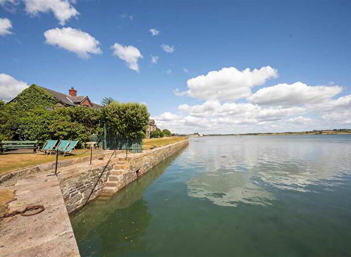 3 Bedroom Semi-Detached House To Rent In The Quay, Newcastle, BT33