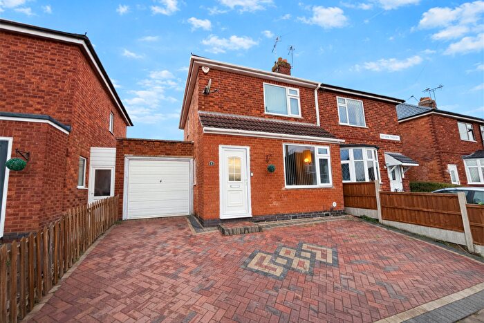 3 Bedroom Semi-Detached House To Rent In Roydene Crescent, Leicester, LE4