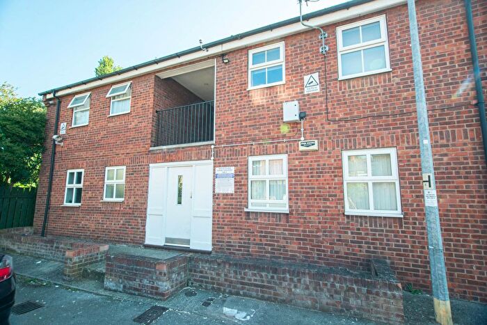 1 Bedroom Flat To Rent In Beech Close, Hull, HU3