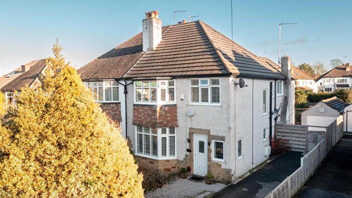 4 Bedroom Semi-Detached House For Sale In Otley Road, Adel, LS16