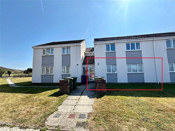 2 Bedroom Flat To Rent In Bowes House, Cader Walk, Tywyn, Gwynedd, LL36