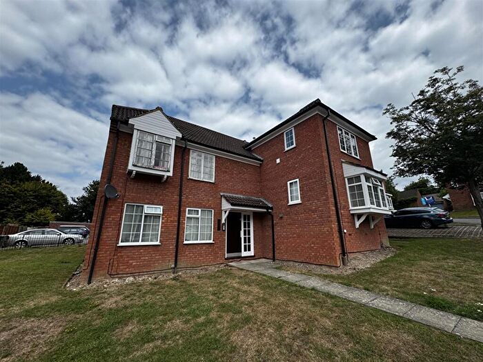 1 Bedroom Flat To Rent In Bowmans Way, Dunstable, LU6