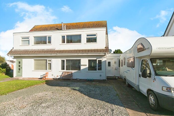 4 Bedroom Semi-Detached House For Sale In Penrhyn Beach West, Penrhyn Bay, Llandudno, Conwy, LL30