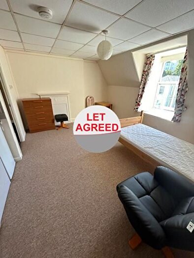 Studio To Rent In Kents Road, Wellswood, Torquay, TQ1