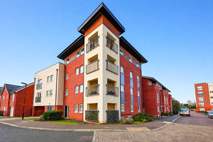 1 Bedroom Flat For Sale In Bowling Green Close, Bletchley, Milton Keynes, MK2