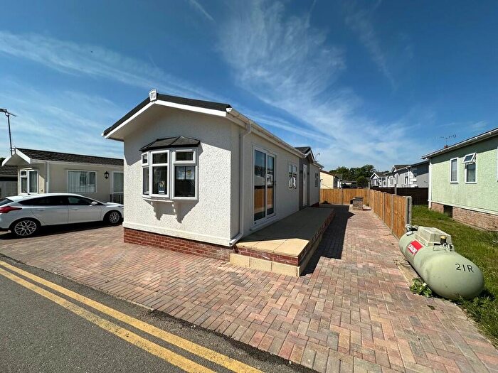 2 Bedroom Mobile Home For Sale In The Rowans, Woodbine Close, EN9