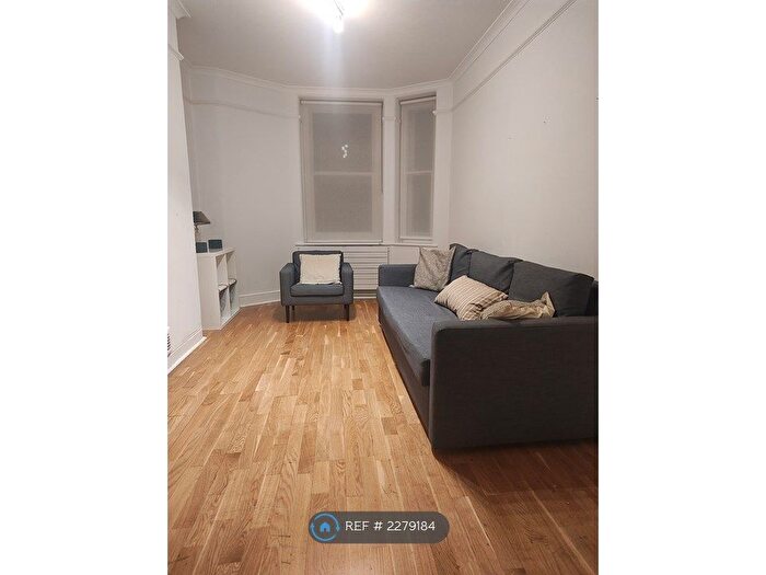2 Bedroom Flat To Rent In London, London, W1W