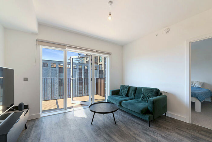 1 Bedroom Apartment To Rent In Newham London, E16