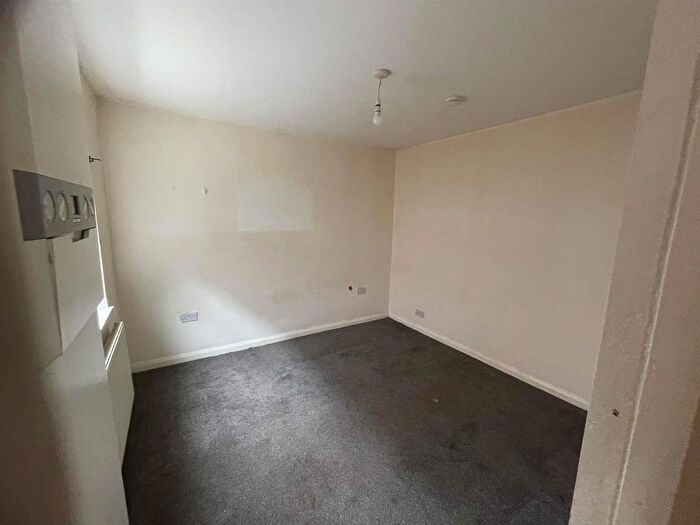 1 Bedroom Flat To Rent In Bacheler Street, Hull, HU3