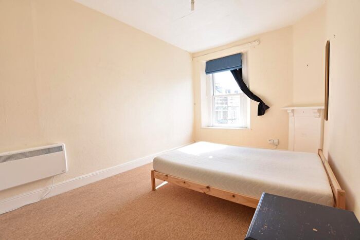 1 Bedroom Terraced House To Rent In Cotham Hill, Cotham, Bristol, BS6