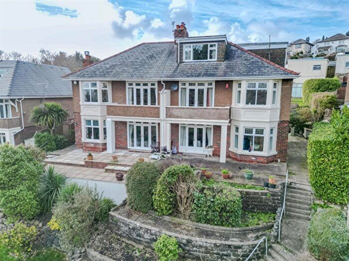 4 Bedroom Semi-Detached House For Sale In Romilly Park Road, Barry, CF62