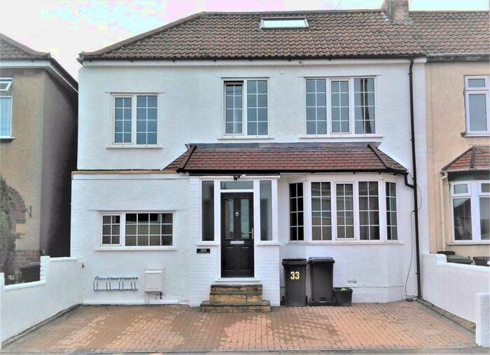 6 Bedroom House To Rent In Wallscourt Road, Bristol, BS34